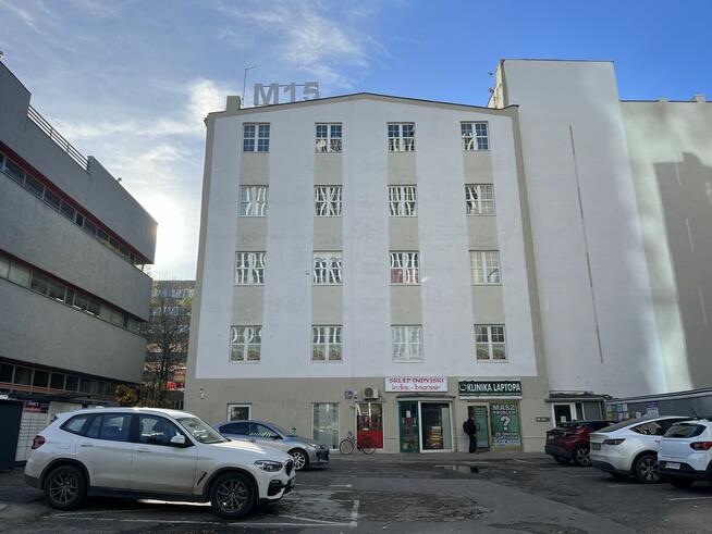 Biuro przy Centralu i trasie WZ