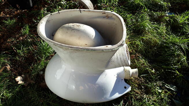 Wyprzedaż garażowa: zdemontowany uzywany kompletny WC