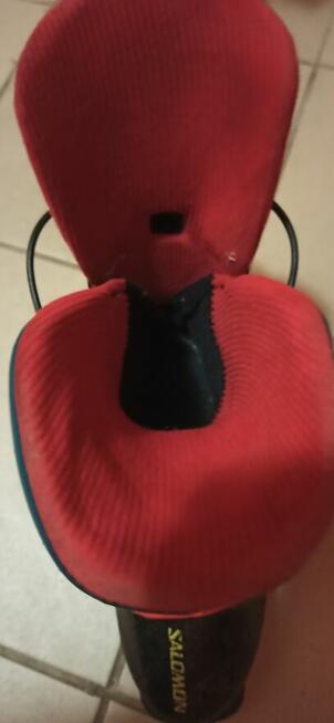 Narty zjazdowe Atomic i buty Salomon