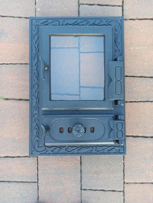 Drzwiczki żeliwne hermetyczne z szybą do pieca