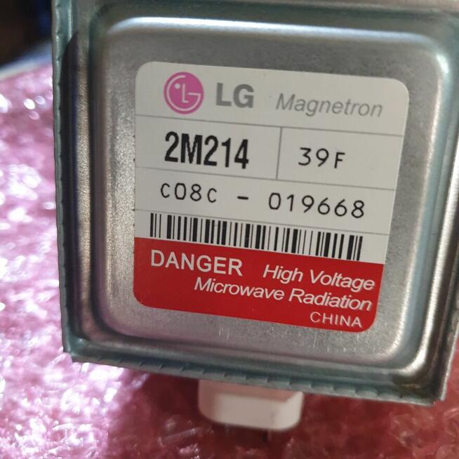 Magnetron 2M214