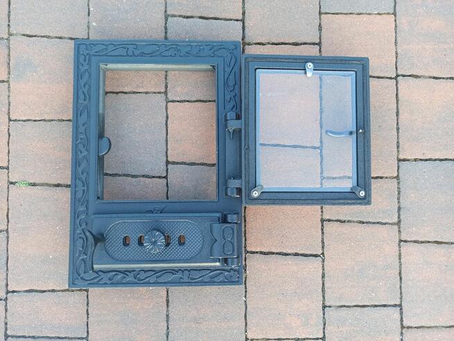 Drzwiczki żeliwne hermetyczne z szybą do pieca