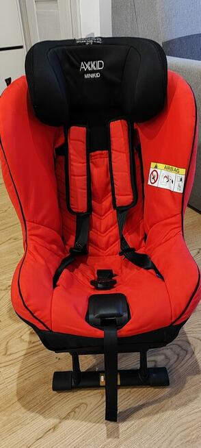 Fotelik dziecięcy AxKid minikid 0-25 kg
