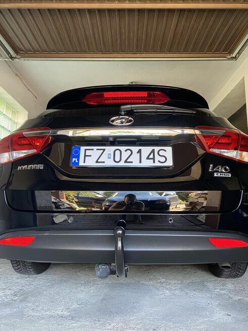 Korekta lakieru(polerka),usuwanie rys, renowacja reflektorów