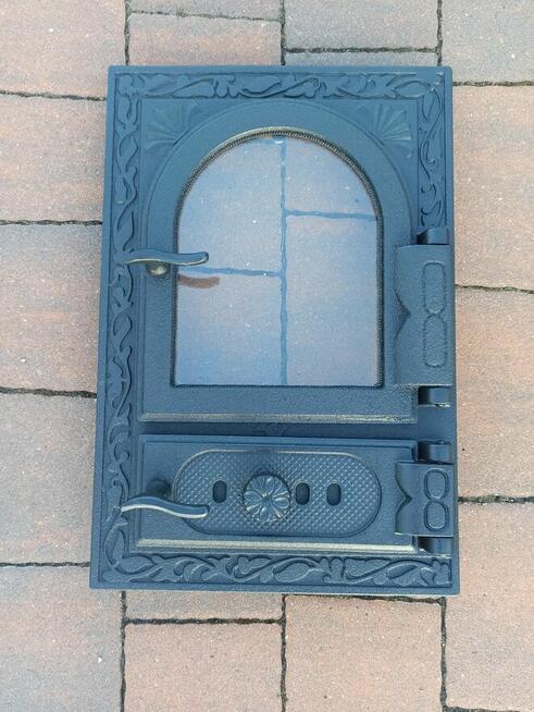 Drzwiczki żeliwne hermetyczne z szybą do pieca