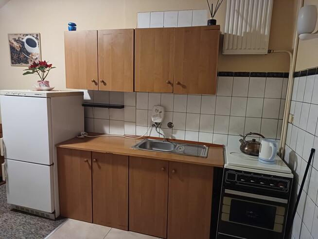 Wynajmę dwupokojowe mieszkanie