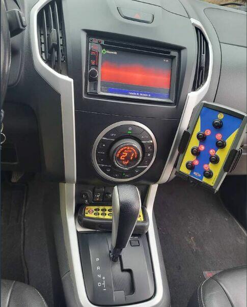 Sprzedam Isuzu D-Max (Holownik ) 4x4 napęd