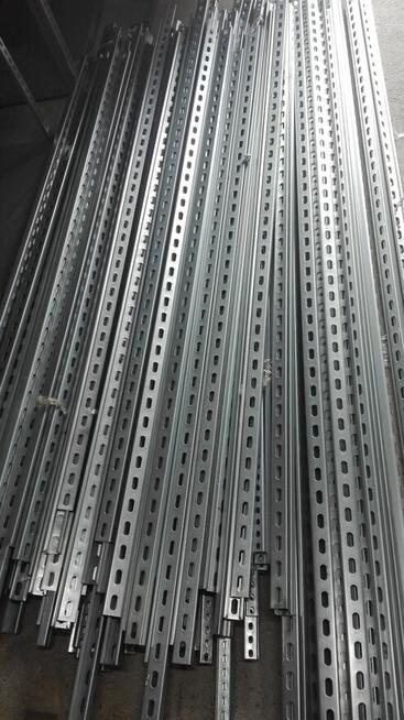 Ceownik perforowany 28x12x1,2 ocynk - 11,65 ZŁ / SZT. NETTO