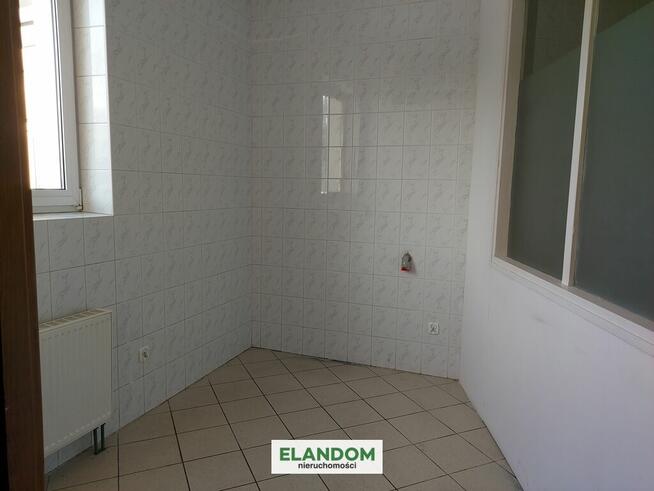 Lokal parterowy z magazynem, duży parking