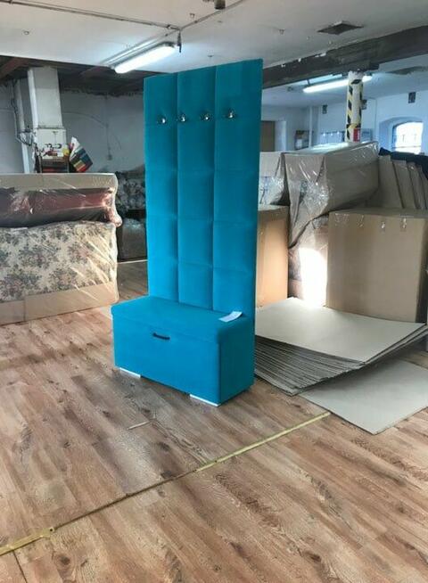 firma tapicerska oferuje tapicerowana garderobe