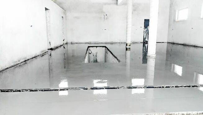 posadzki przemysłowe , podjazdy betonowe , wylewki ,