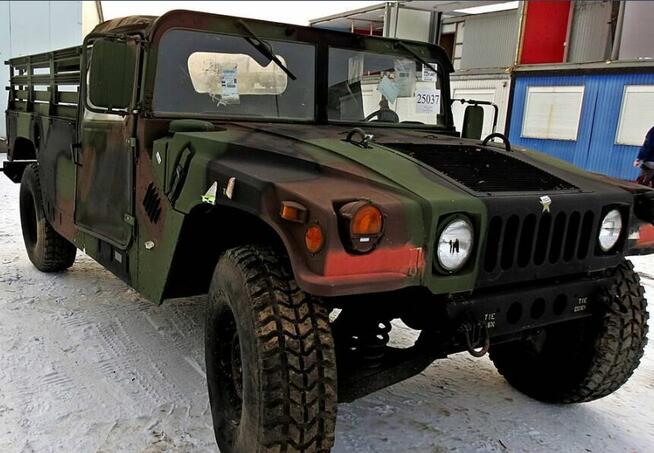 HUMMER H1 / HMMWV / rok 2009