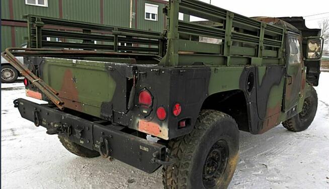 HUMMER H1 / HMMWV / rok 2009