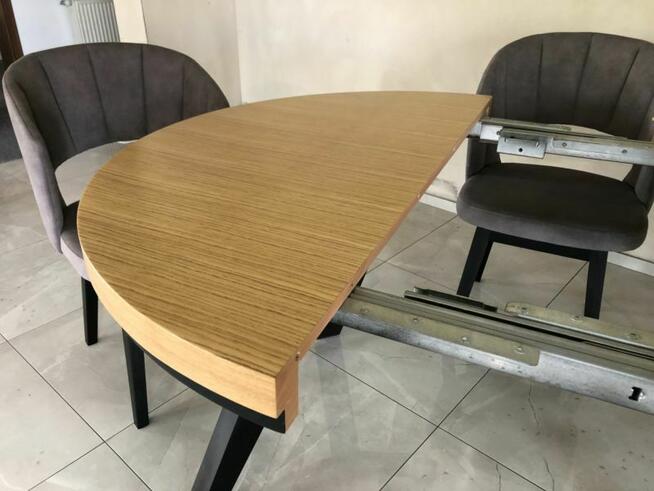 Stół okrągły dębowy loftowy LOFT-11 rozkładany.