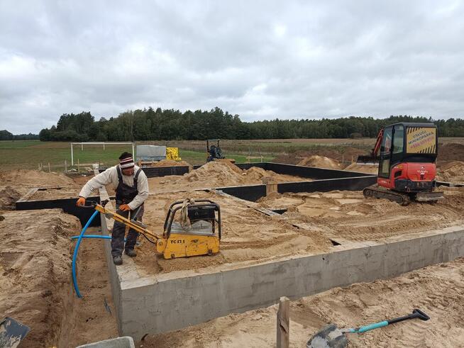 Budowa domu jednorodzinnego w Łomży lub okolicy