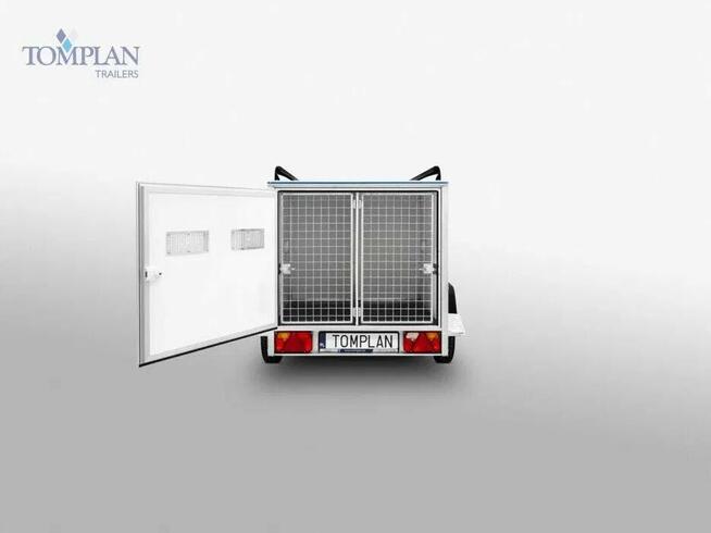 Przyczepa przyczepy do przewozu psów zwierząt