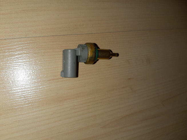 CZUJNIKI TEMPERATURY WODY A0009056102 MERCEDES-BENZ