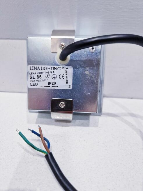 Oprawy oświetleniowe schodów Lena Lighting