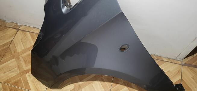 Sprzedam Błotnik lewy mercedes vito przód szary metalik