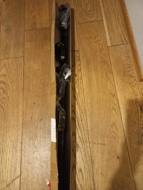 Bagażnik dachowy relingi do Jeepa Cherokee