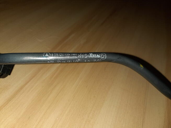 PRZEWÓD ODPOWIETRZAJĄCY A2065011701 MERCEDES-BENZ C KLASA W2