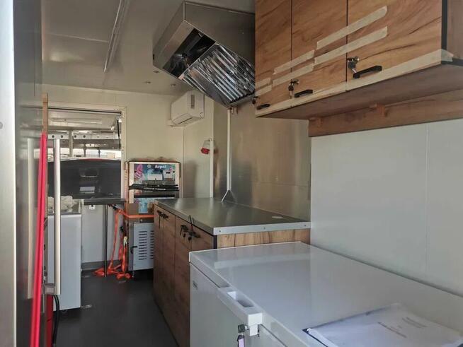 Przyczepa gastronomiczna lody gofry producent NOWA