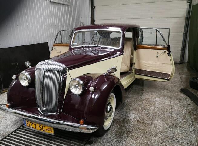 Jaguar Daimler DB18 Consort