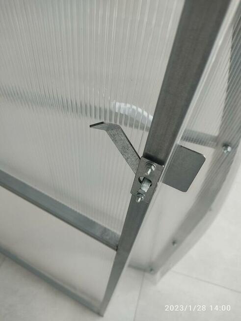 Szklarnia ogrodowa z poliwęglanu