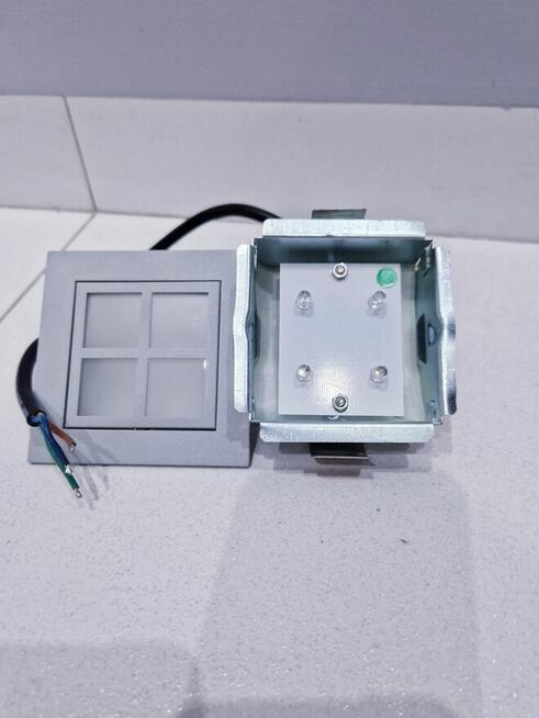 Oprawy oświetleniowe schodów Lena Lighting