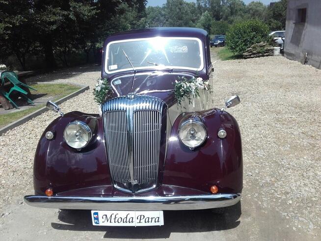 Jaguar Daimler DB18 Consort