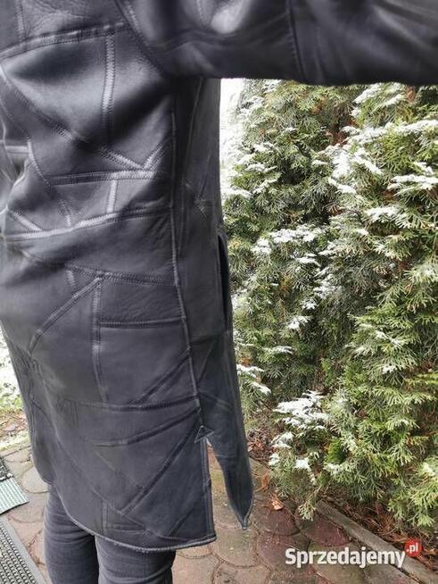 Piękny długi kożuch kurtka skórzana Parka z kapturem Rozm.L