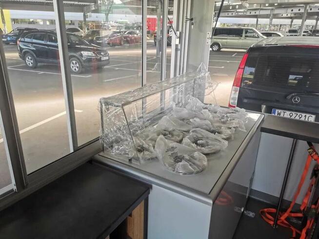 Przyczepa gastronomiczna lody gofry producent NOWA