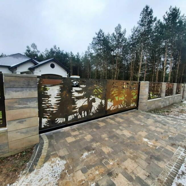 Nowoczesne ogrodzenie CORTEN- dekoracje ogrodowe-balustrady
