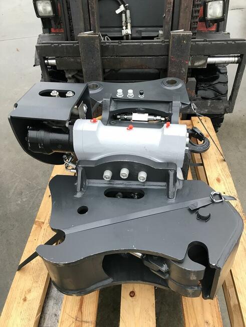 Tiltraton - obrotnice 360 do łyżek