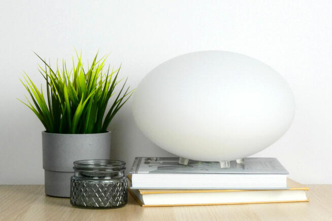 Lampa biurkowa OVANDAL szkło opal na silikonowych nóżkach