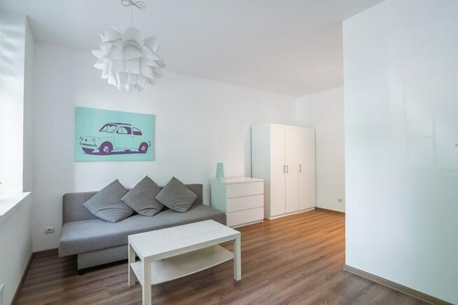 Wita Stwosza 8, Batory, kawalerka, 0% PROWIZJI