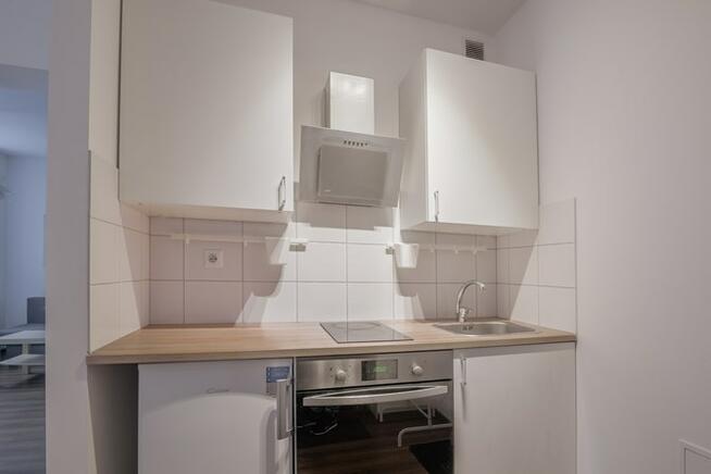 Wita Stwosza 8, Batory, kawalerka, 0% PROWIZJI