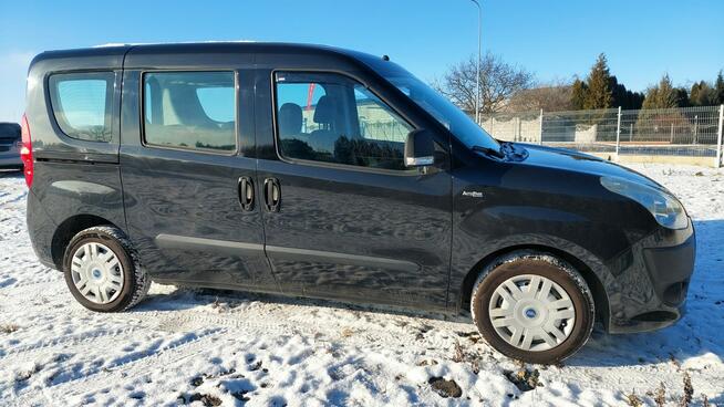 Fiat Doblo 1.5 105 PS Klimatyzacja 5-Osobowy HAK Serwis GWARANCJA Oplacony