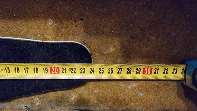 Buty narciarskie Tecnica jak nowe.