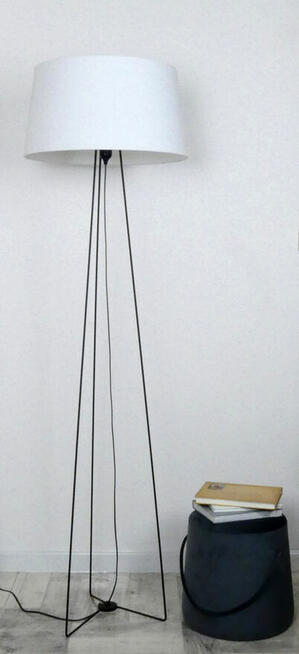 Lampa podłogowa INGEBYN industrialny retro