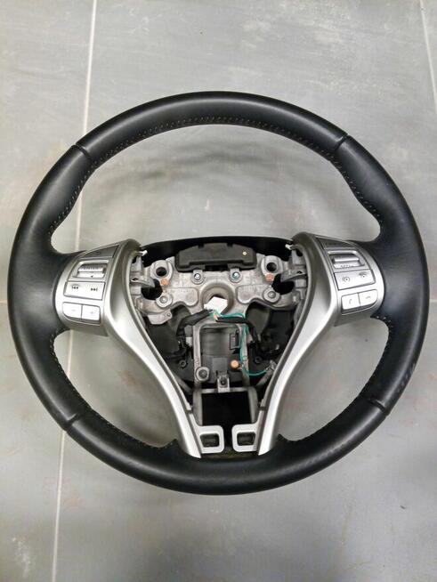 KIEROWNICA WIELOFUNKCYJNA NISSAN QASHQAI X-TRAIL