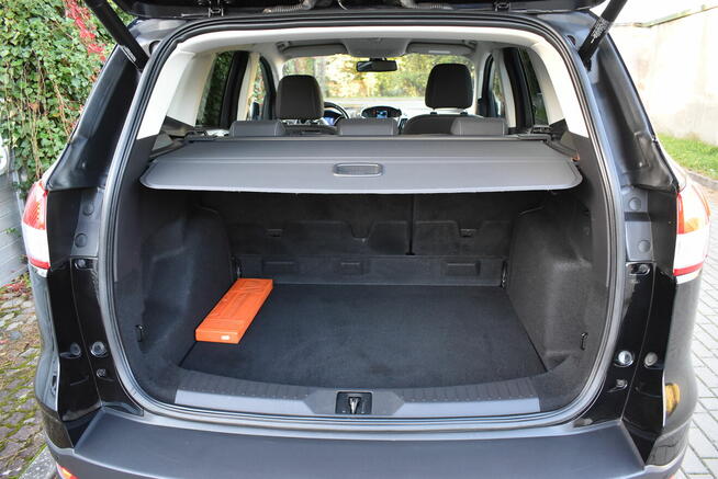 PIĘKNA!JAK NOWA!1,6 benz. Podg. Fotele i szyby El.klapa PDC