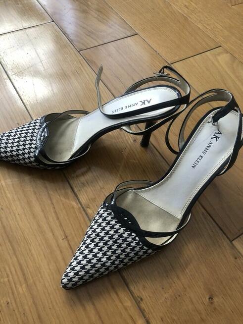 Dla kobiety obuwie ‚torebki