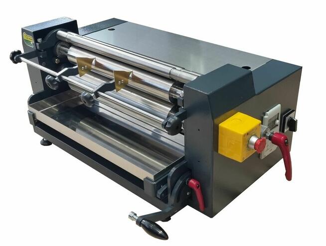 KASZEROWNICA , KLEJARKA