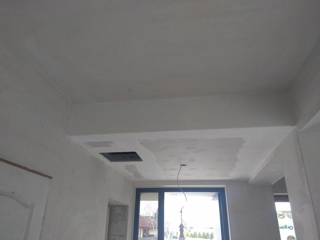 Ocieplanie i zabudowa poddaszy, montaż sufitów podwieszanych