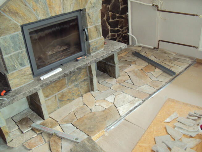 Kamien łamany-łupany