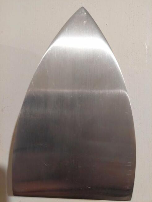 Żelazko turystyczne (nie używane)