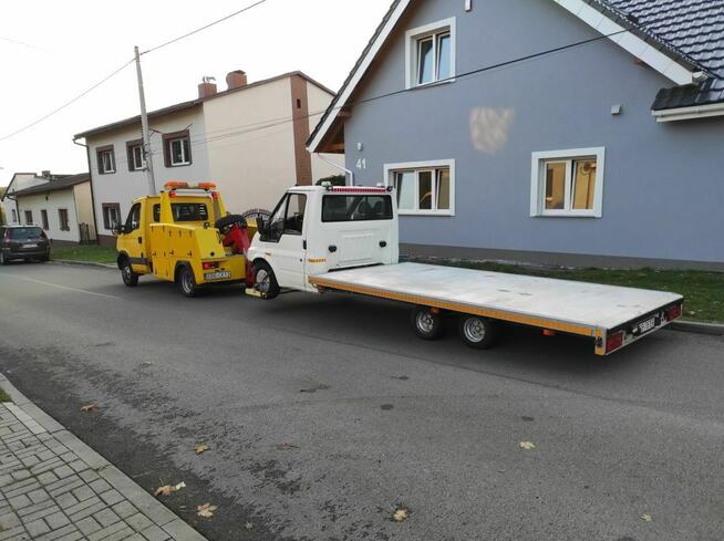 Pomoc drogowa holowanie laweta autolaweta transport 24h pod