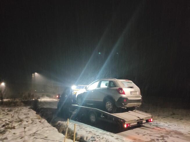 Pomoc drogowa holowanie laweta autolaweta transport 24h pod