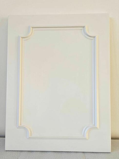 Lakierowane fronty meblowe do szafek na wymiar